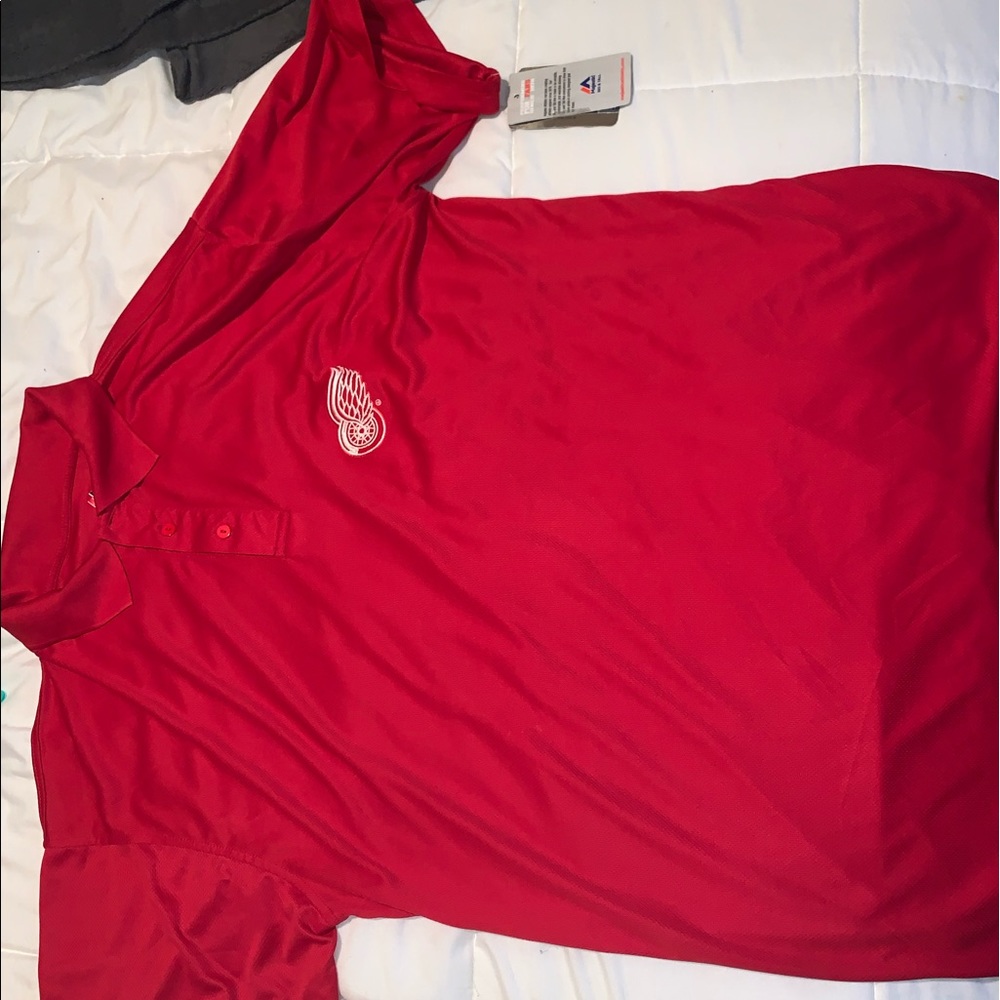 men’s top